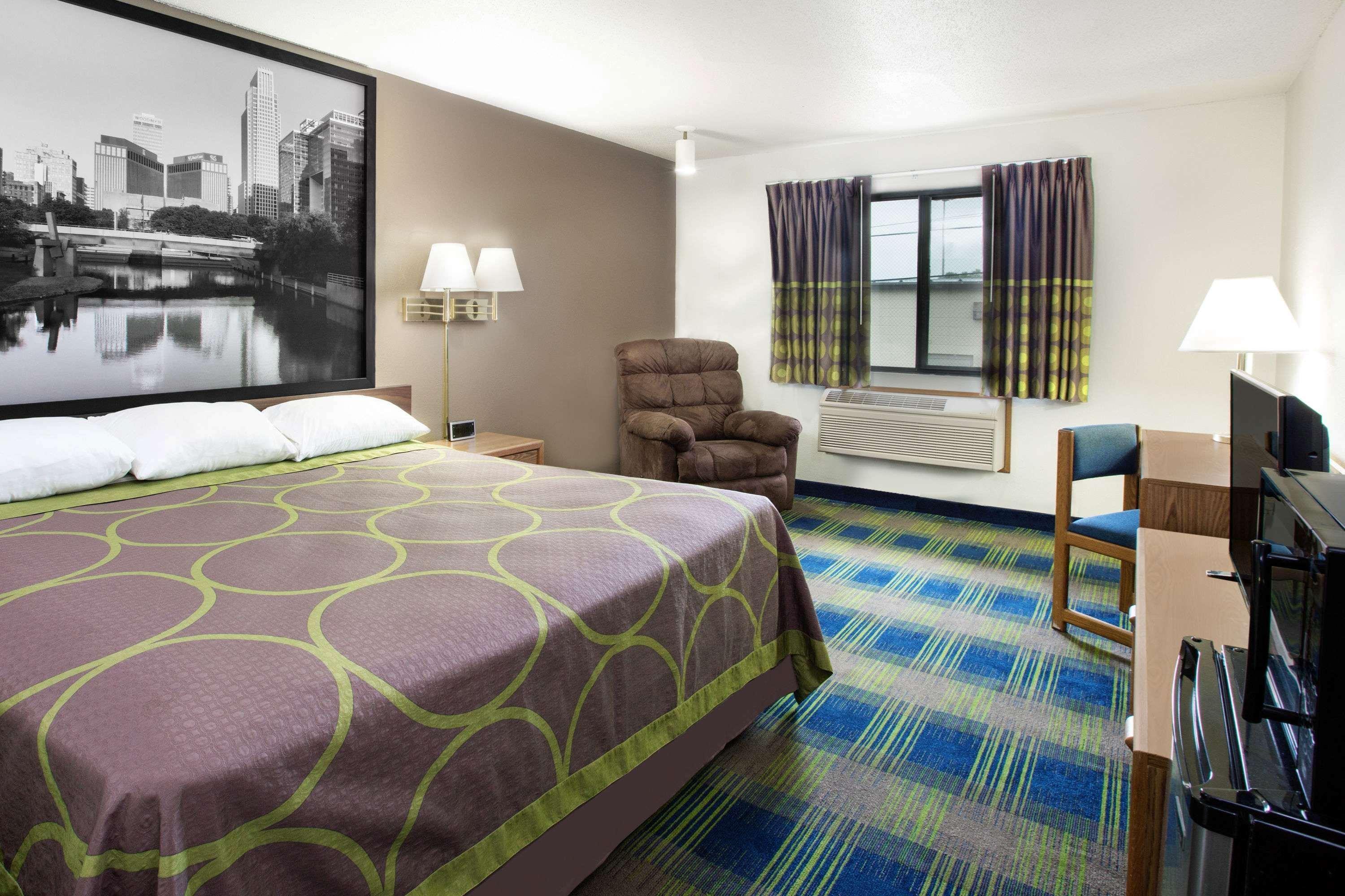 Motel Super 8 By Wyndham Columbus Exteriér fotografie