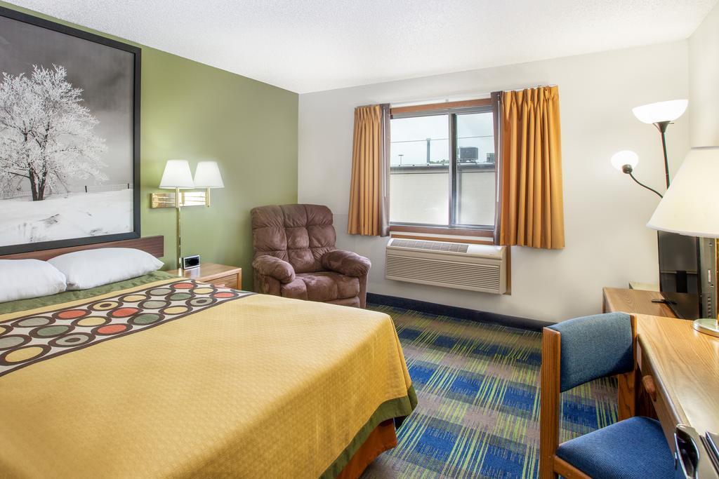Motel Super 8 By Wyndham Columbus Exteriér fotografie